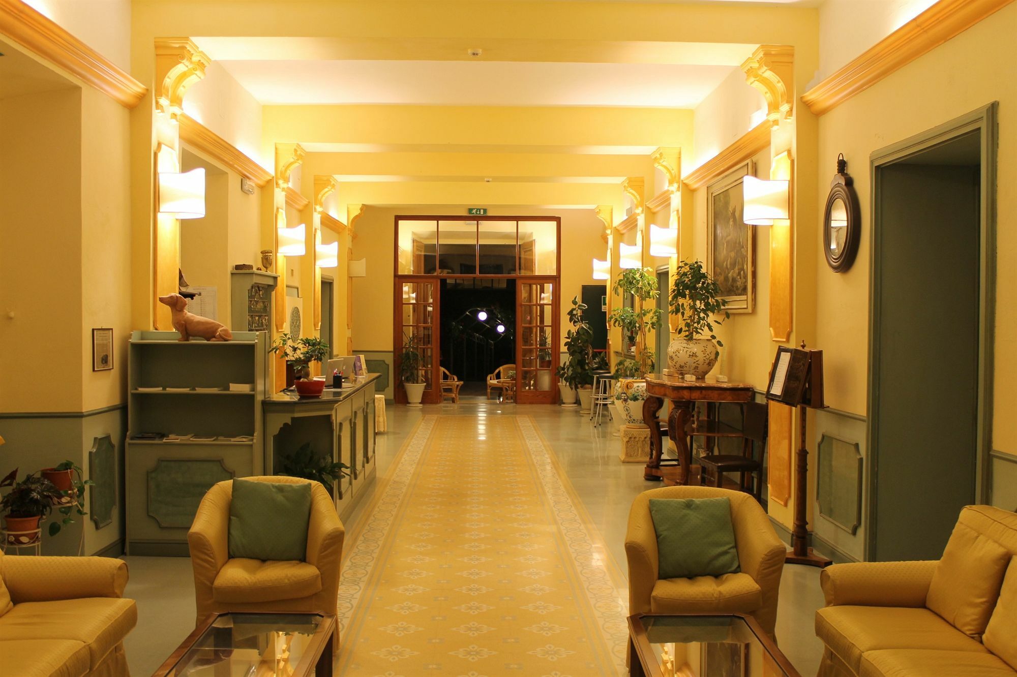 Hotel Croce Di Savoia Vallombrosa Bagian luar foto