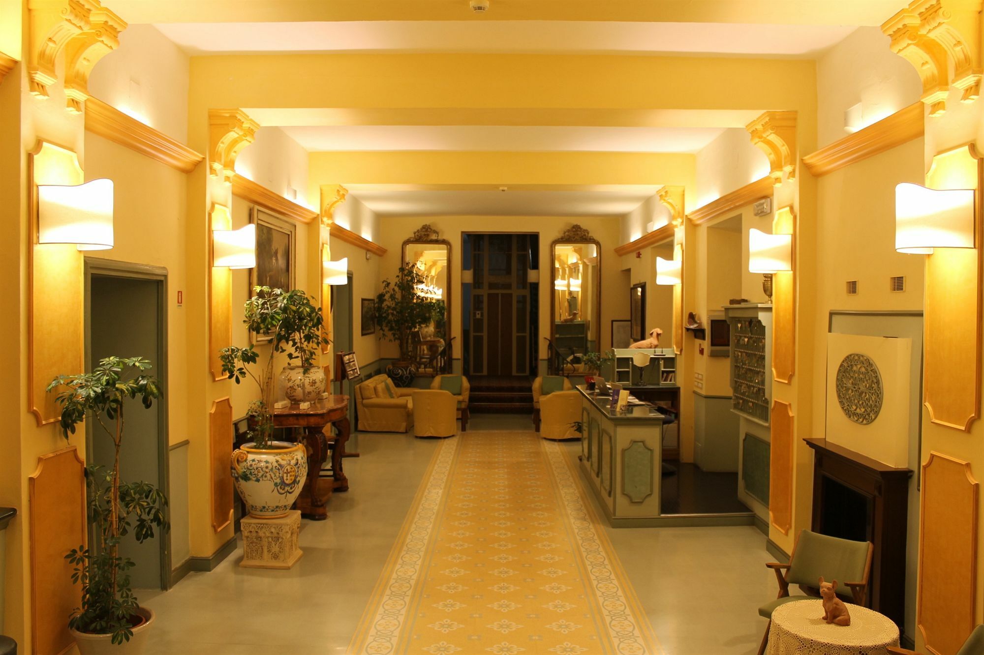 Hotel Croce Di Savoia Vallombrosa Bagian luar foto